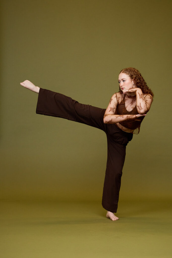 Ava